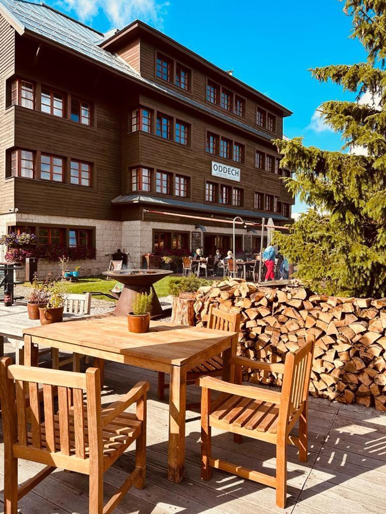 Oddech Hotel